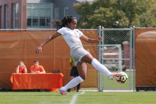 womens soccer kicking