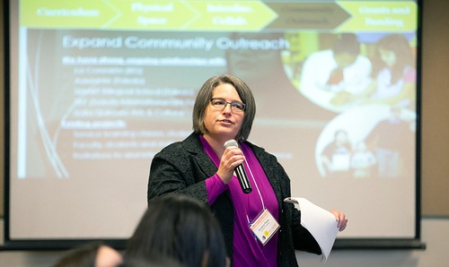 Moderator Prof. Susana Peña, Director, School of Cultural & Critical Studies, at thematic panel on El Centro: Proposed New Center of Latin American, Caribbean, and Latinx Studies at BGSU. 