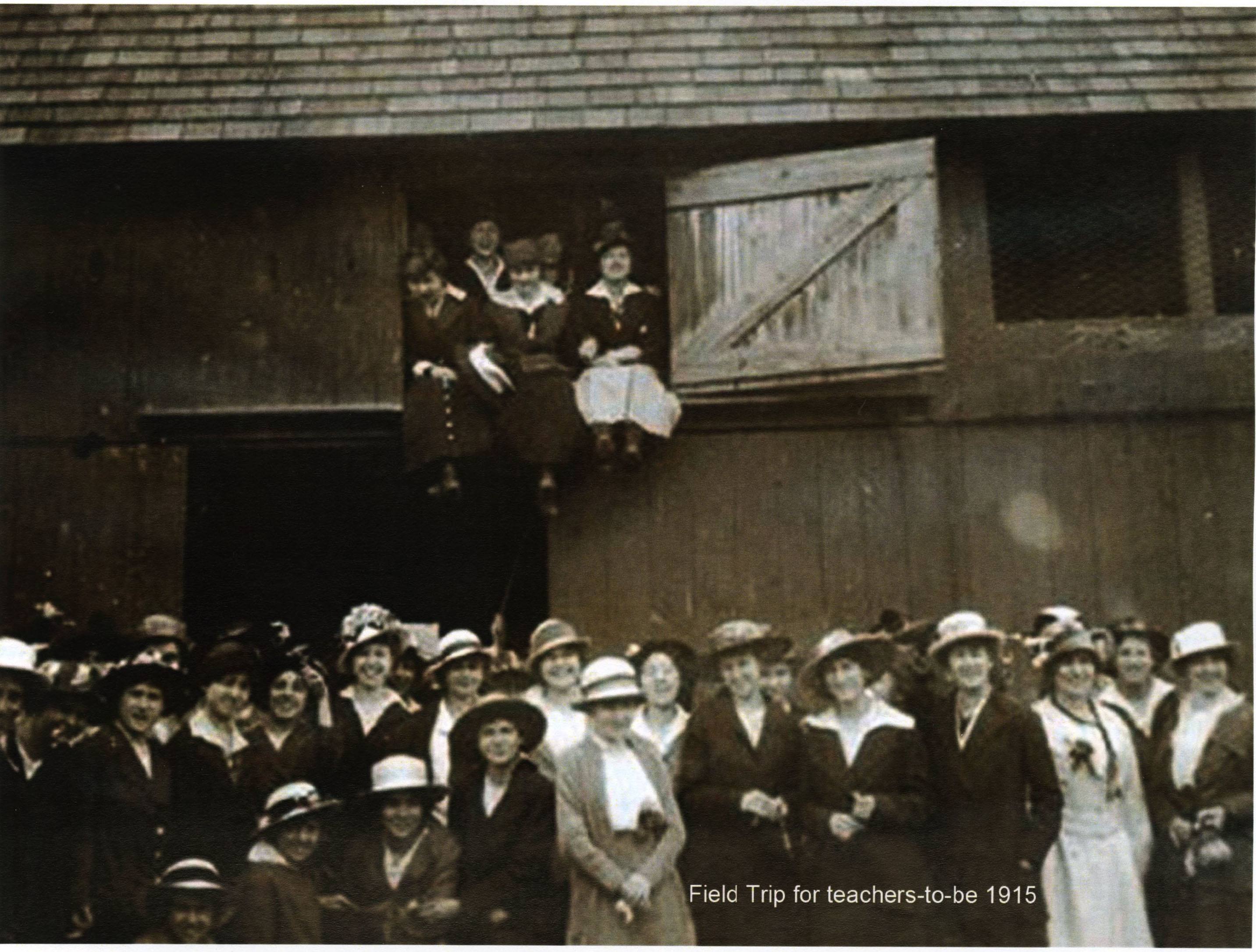 Field Trip for Teachers-to-be, 1915